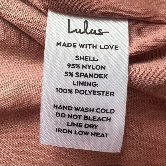 Lulu’s Mesmerized by Love Rusty Rose Mesh Lace-Up Maxi Dress NWT XS - Picture 15 of 16